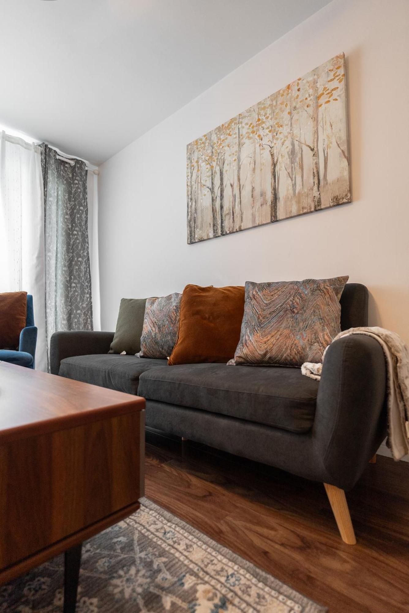 Comfortable Spacious House With Parking Brossard Exteriér fotografie