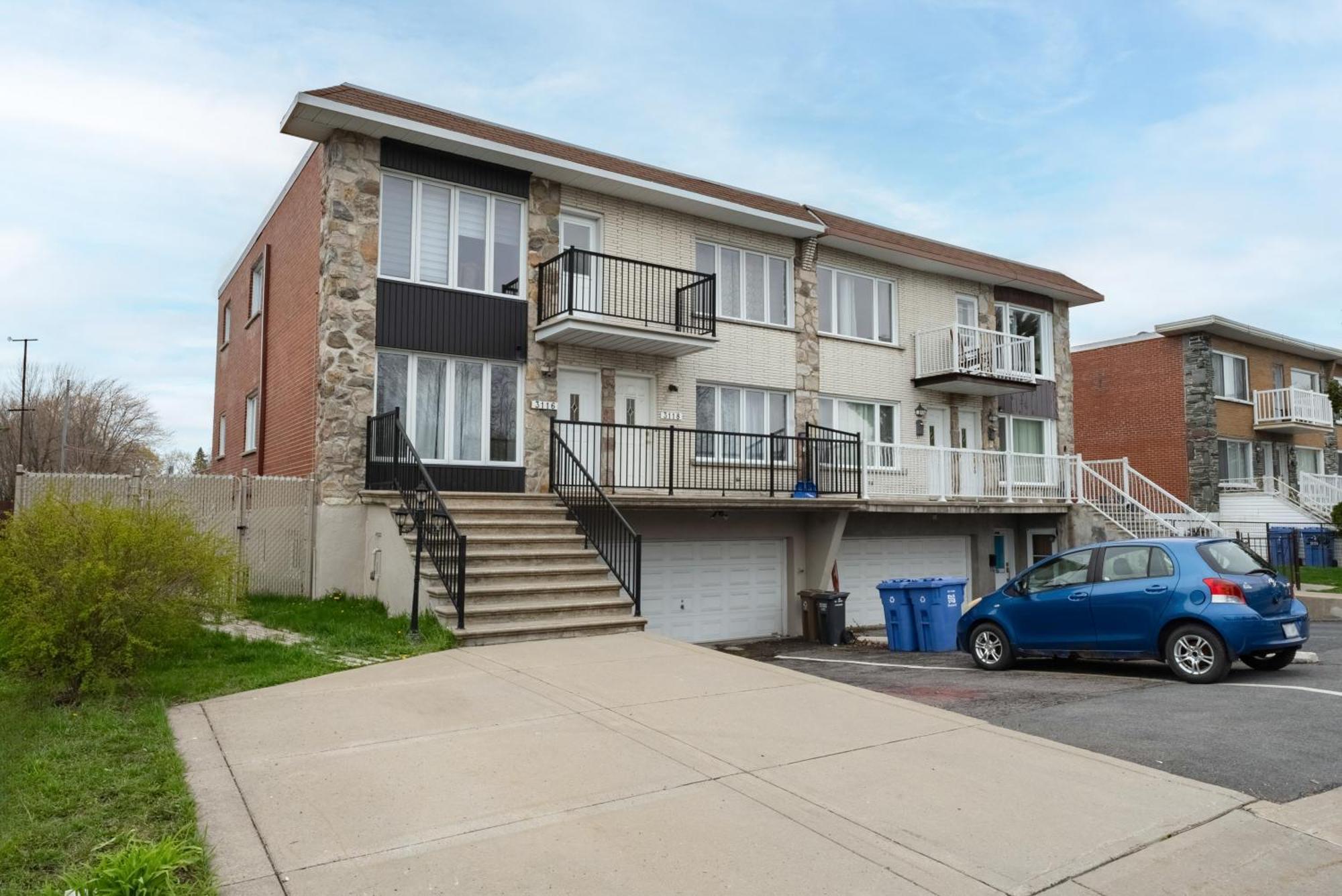 Comfortable Spacious House With Parking Brossard Exteriér fotografie